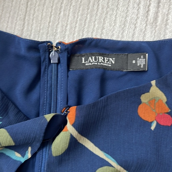 Ruffle trim navy background flower dress. - Picture 6 of 8